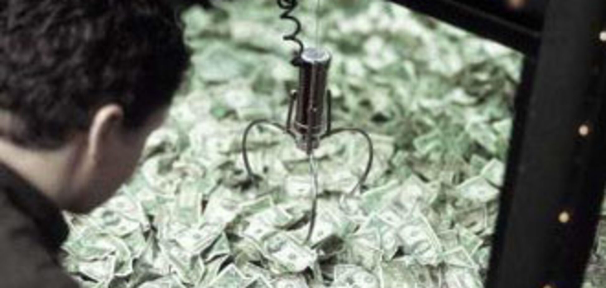 Кассир 'облегчил' банк на 50 тысяч