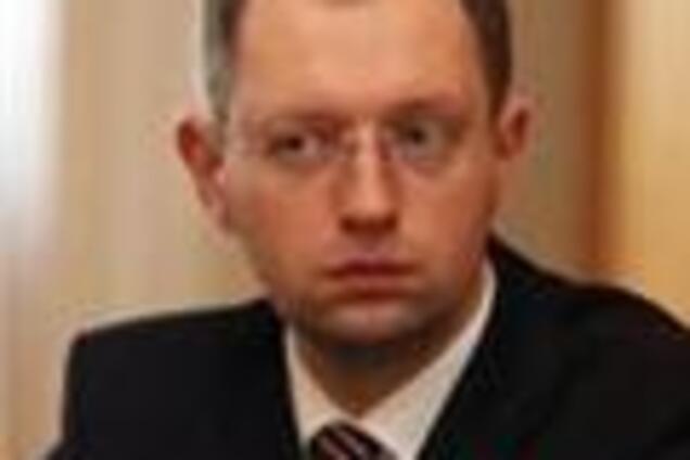 Яценюк: Ющенко дав приводи для звинувачень Медведєва