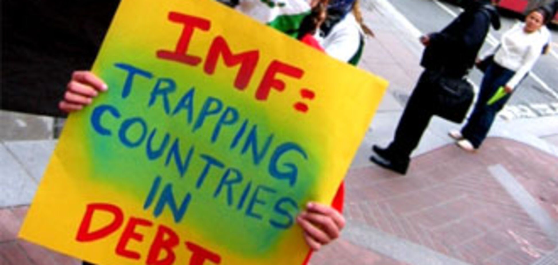 МВФ выделит Украине еще $2 млрд