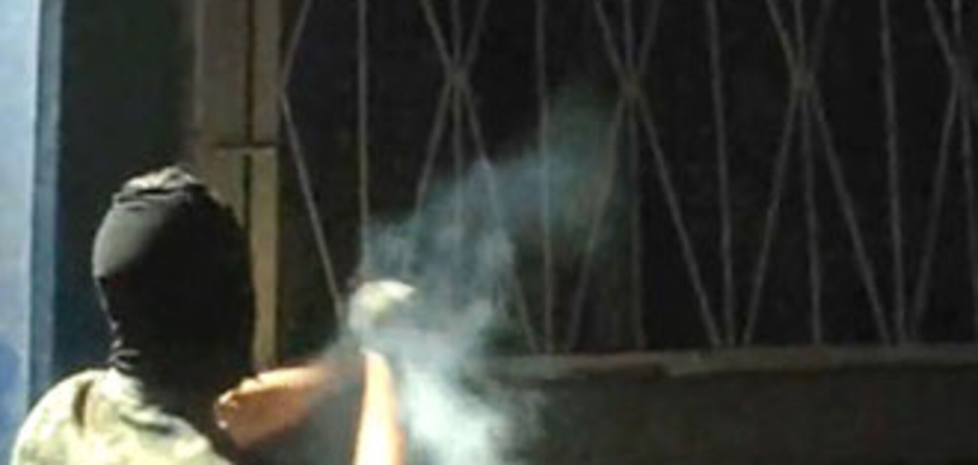 Разгром офиса “Единой России” можно посмотреть в Интернете