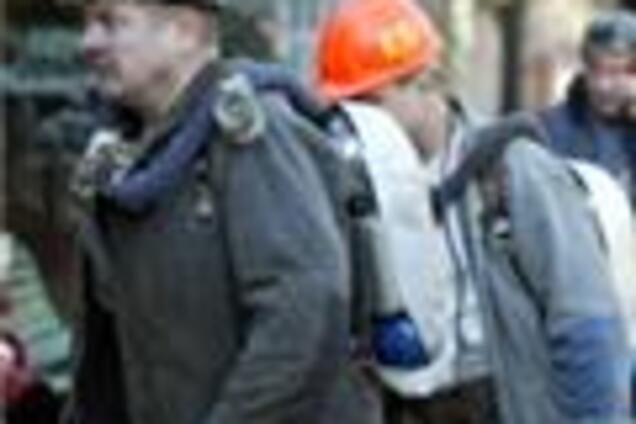 Литвин предложил депутатам проветрить мозги в шахте