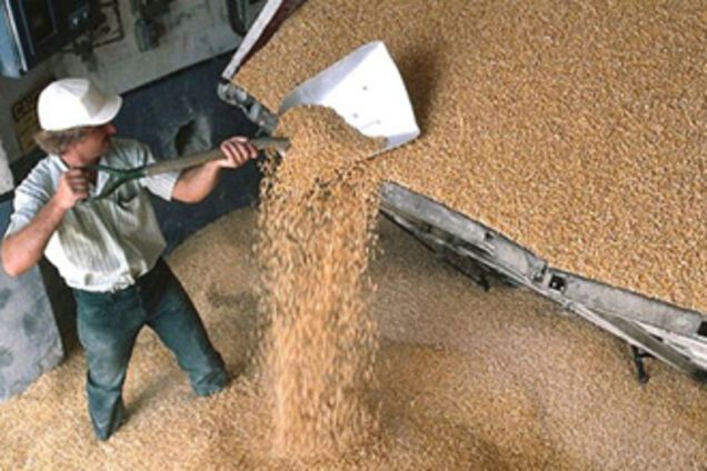 Селяни скаржаться на зернову здирщину