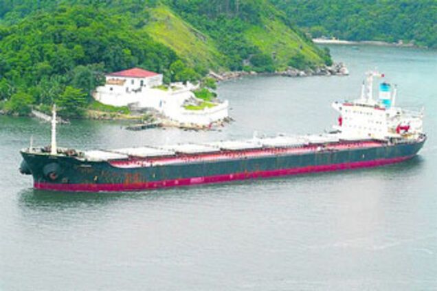 Пираты не отпустят заложников с 'Арианы'