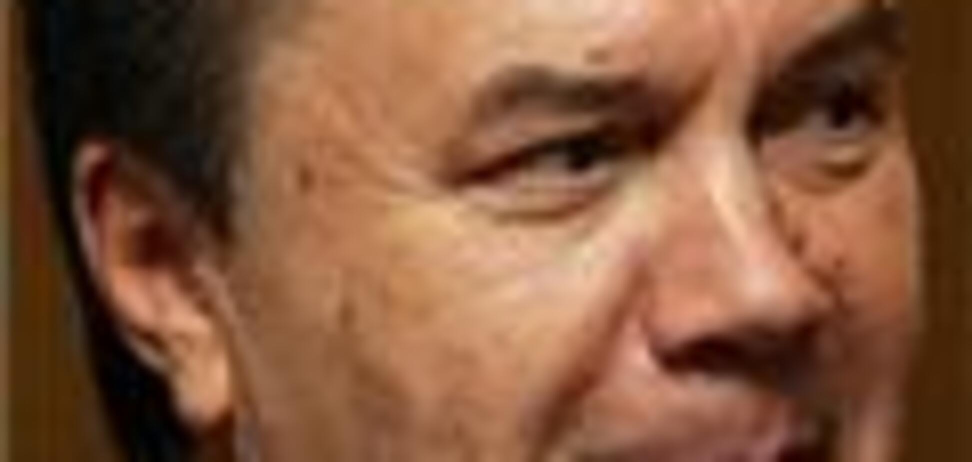 На Януковича 'невозможно повлиять'