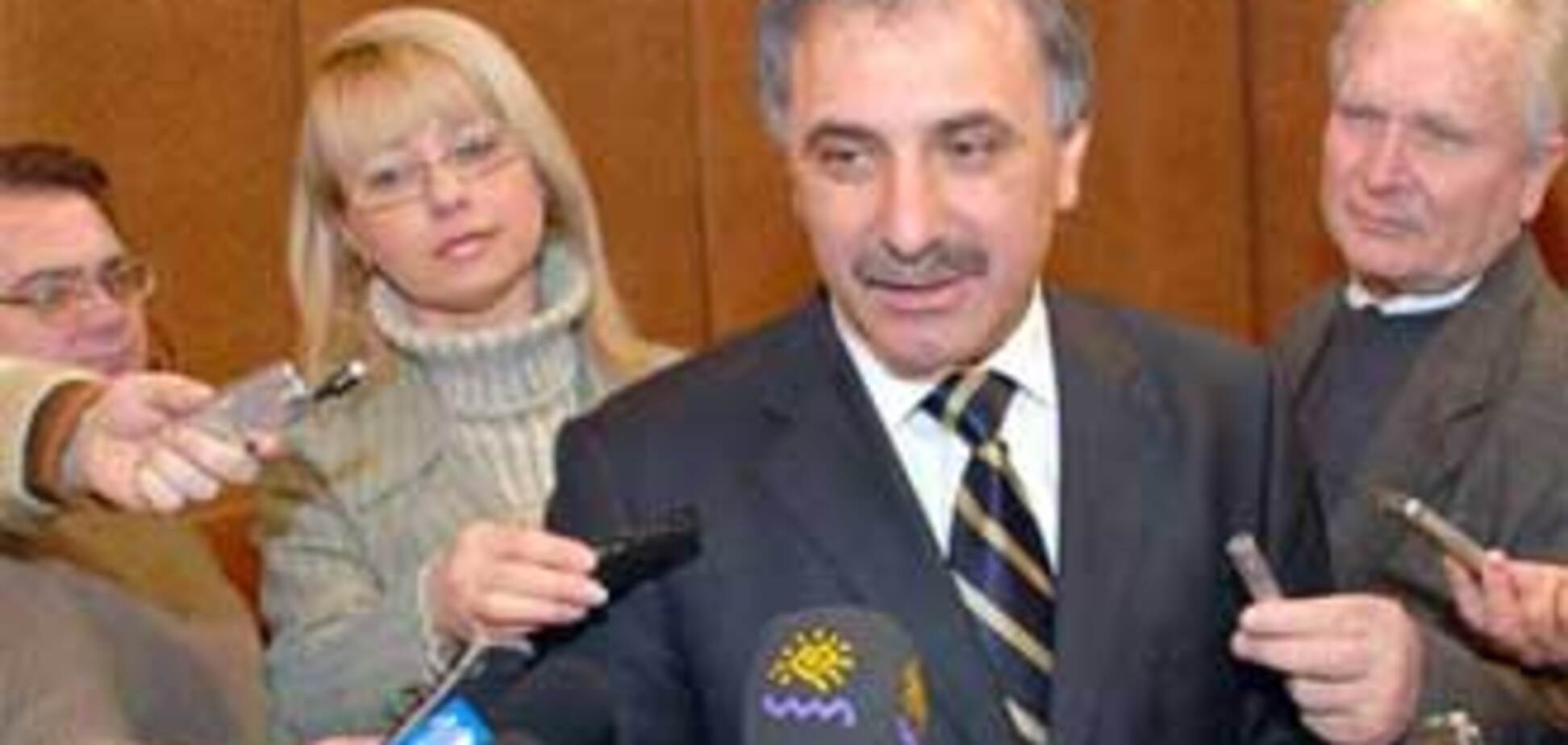 МВД просит не верить 'крокодиловым слезам' крымского спикера