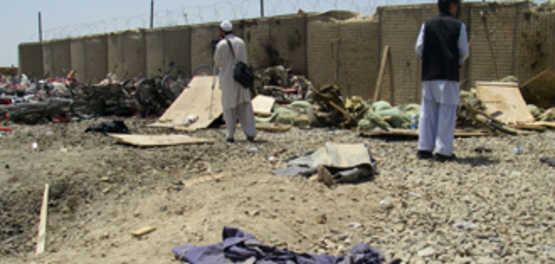 Теракт в Афганістані забрав життя 30 людей