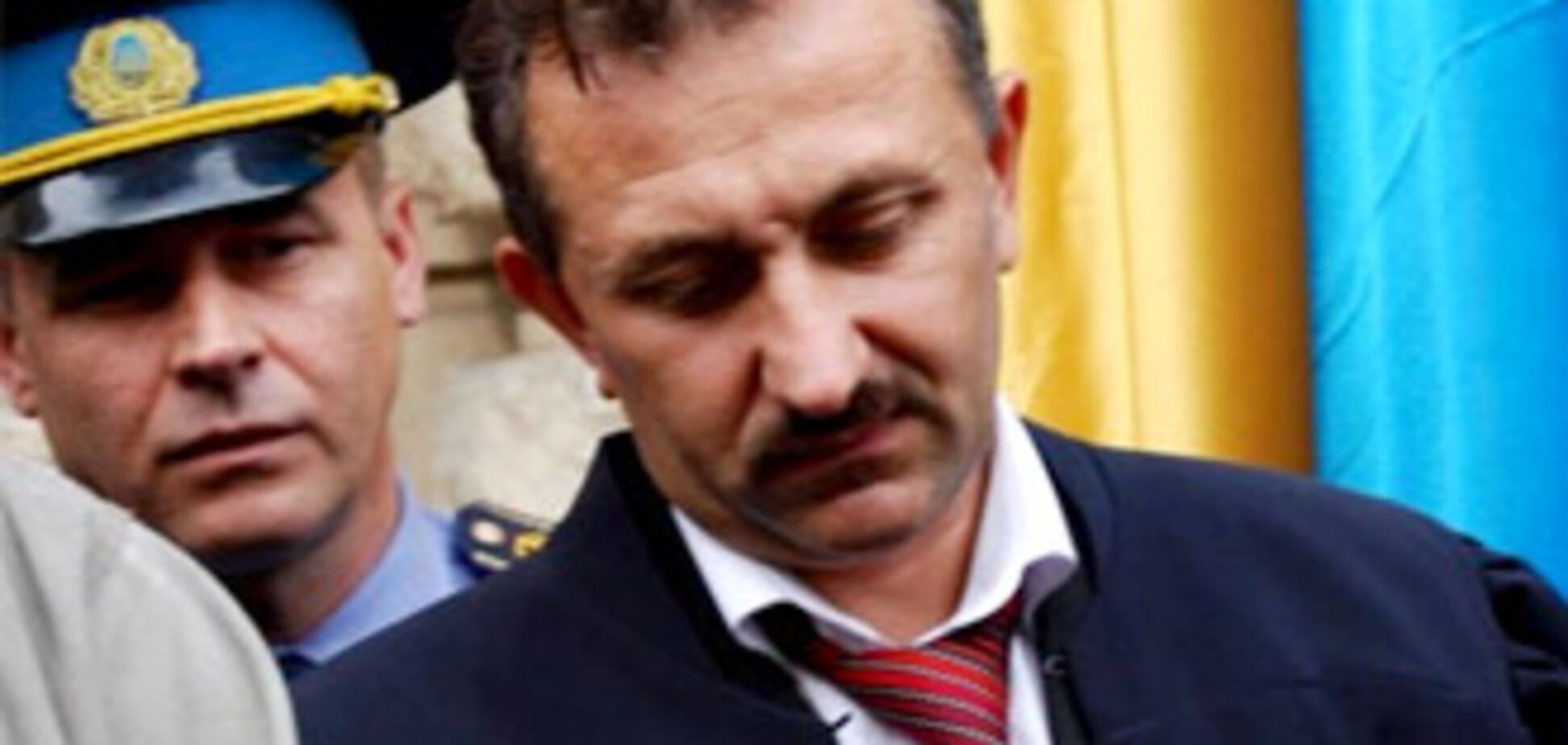 Экс-судья Зварыч грозит объявить голодовку