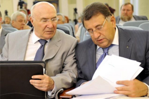 Ющенко может уволить Стельмаха