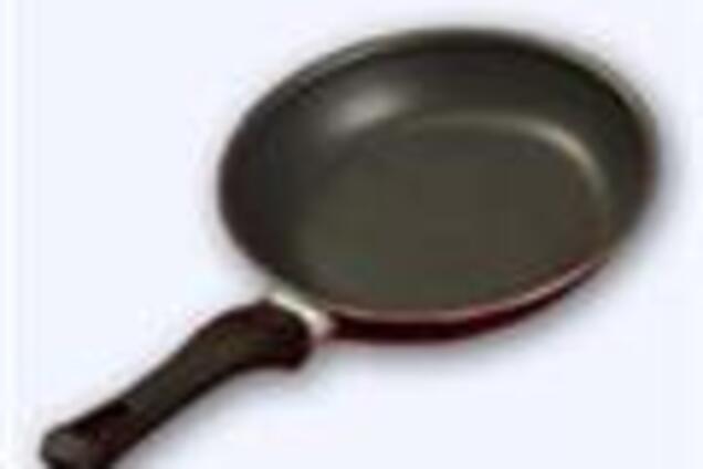 Юноша убил сковородкой собственную мать