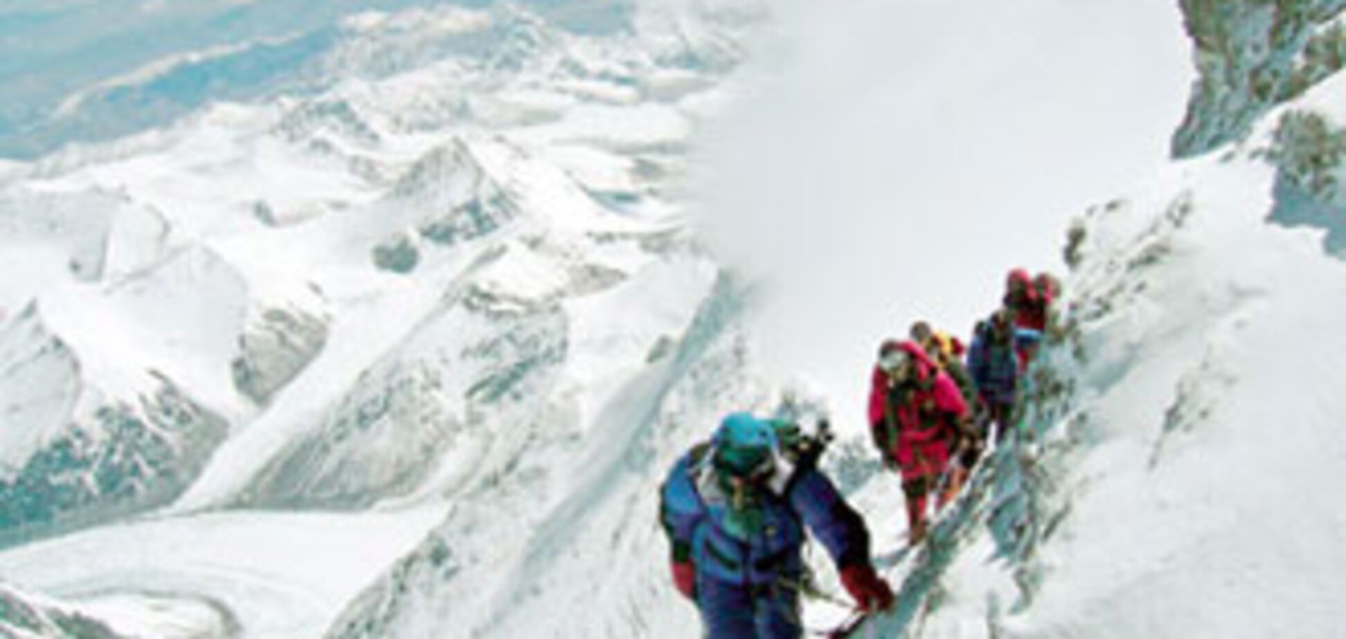 Знайдено тіла п'яти альпіністів, загиблих під лавиною