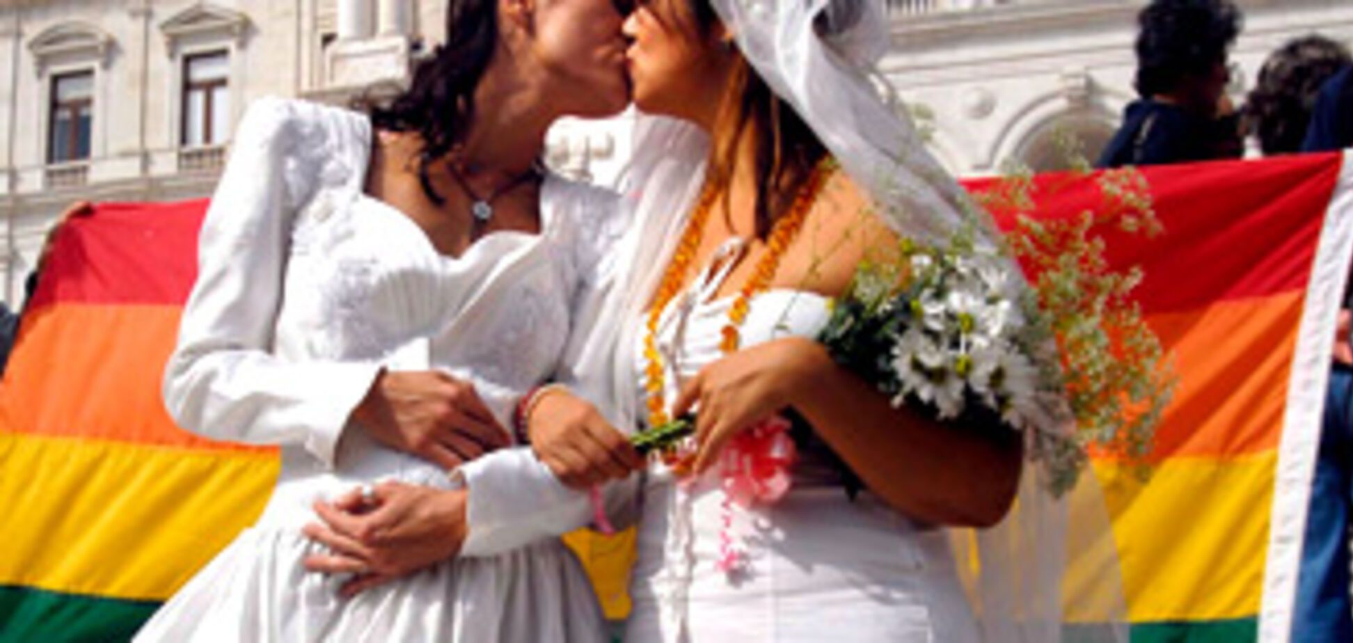 В Калифорнии могут разрешить однополые браки.ФОТО
