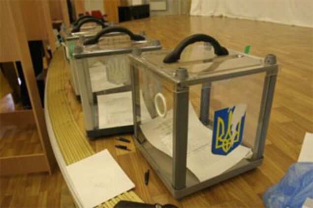 Медведько и Шаповал сбежали с выборов?