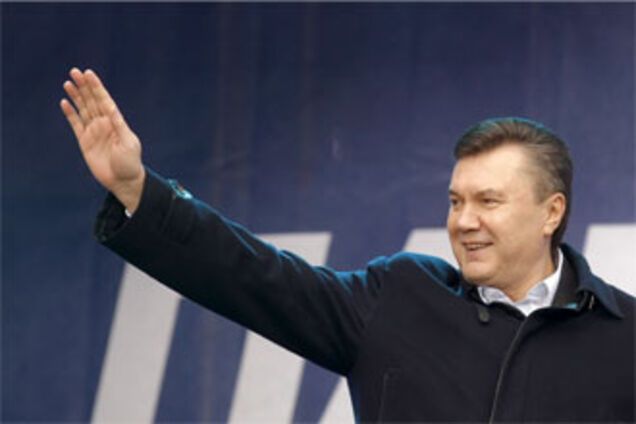 Янукович получил больше голосов, чем вся оранжевая команда