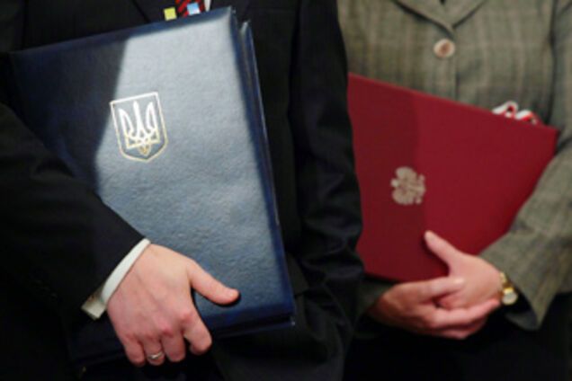 Польша надеется, что Украина не отвернется от ЕС и НАТО
