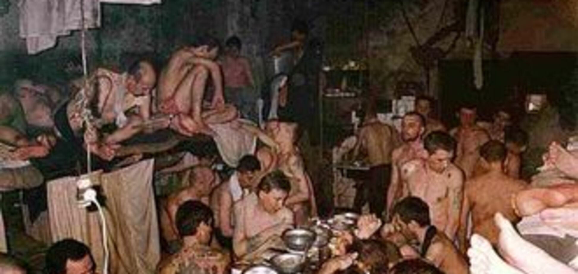 Зеки сокращают себе срок, занимаясь йогой