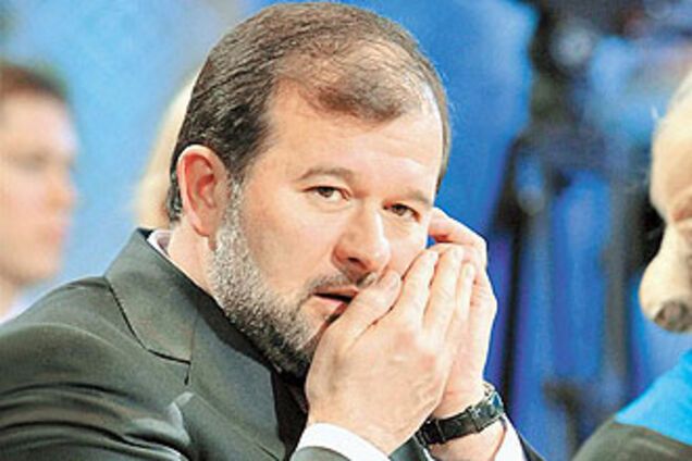 Балога не виновен в падении рейтинга Ющенко?