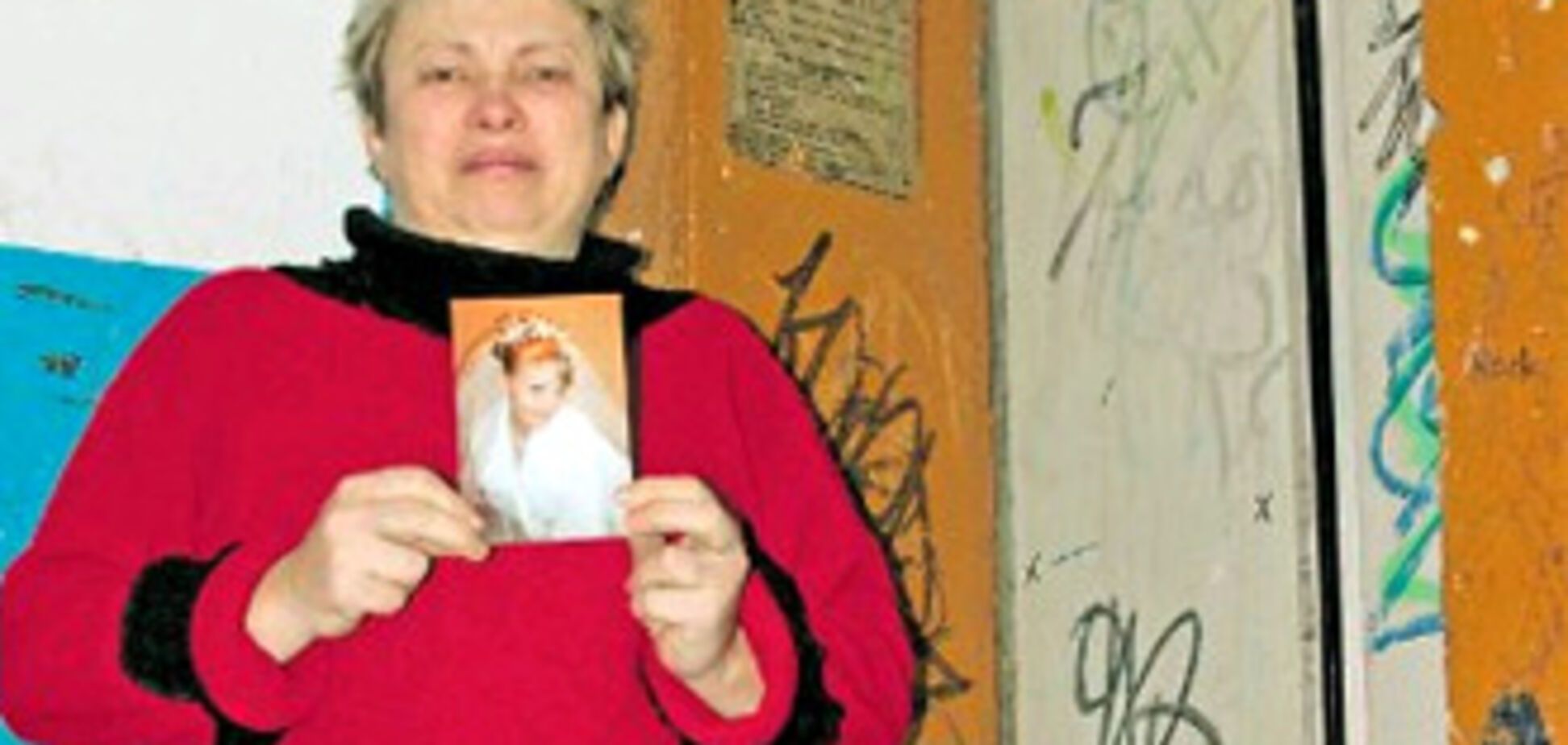 Лифт раздавил беременную женщину между этажами