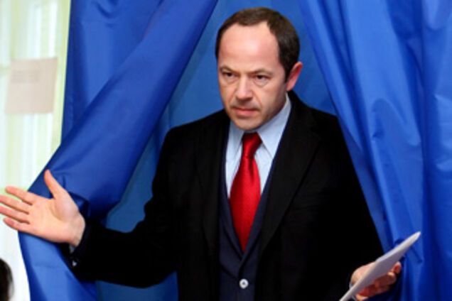 Тимошенко официально предложила Тигипко свою должность