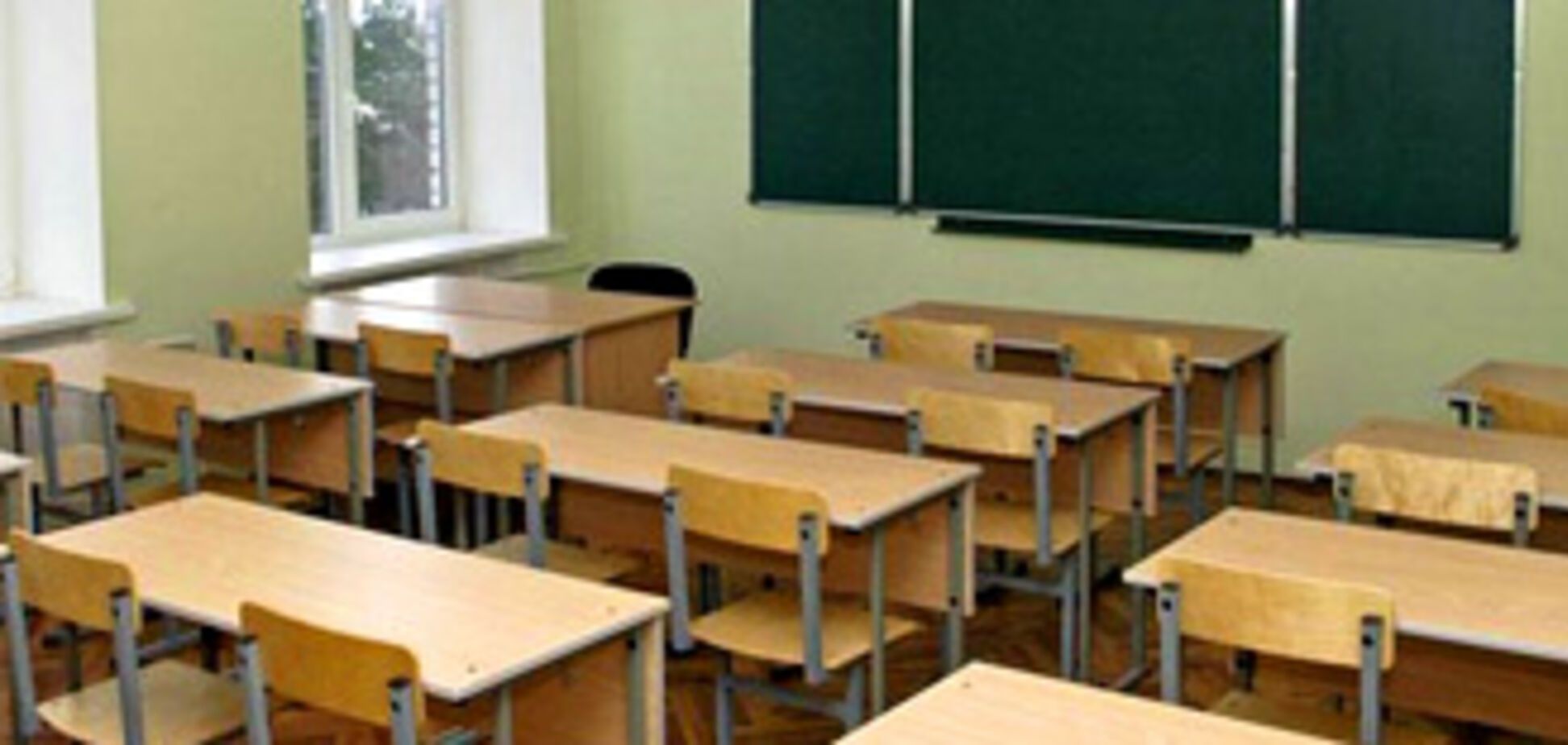 Из-за морозов в Украине закрылась почти половина школ