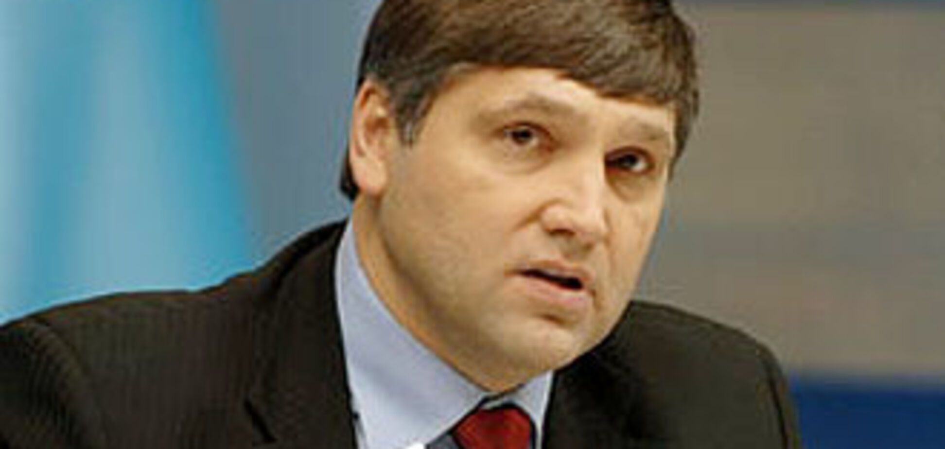 Регионалы в суд не врывались а пришли с проверкой