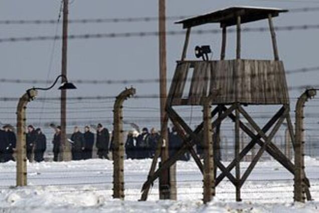 В Польше отметили 65 лет освобождения Освенцима