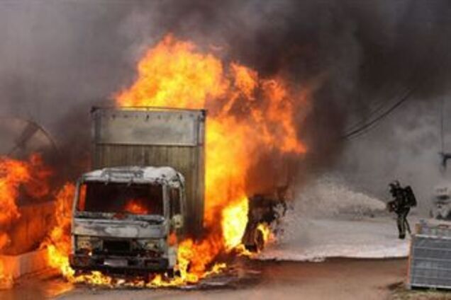 Мужчина взорвал автомобиль, желая его подогреть