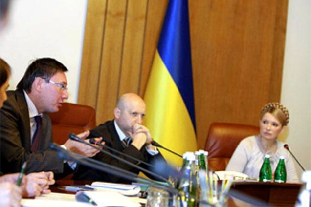 Луценко звинуватив Тимошенко у крадіжці грошей (ДОКУМЕНТИ)