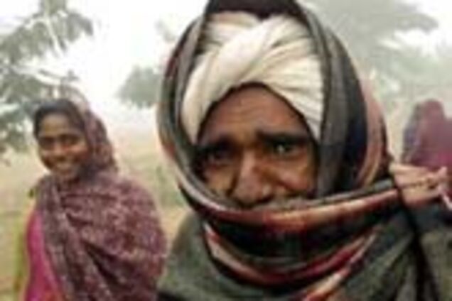 Жертвами холодов в Индии стали 125 человек