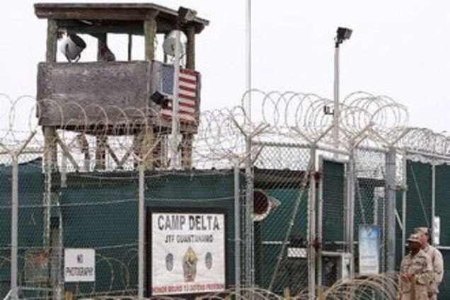 США відклали переклад в'язнів Гуантанамо