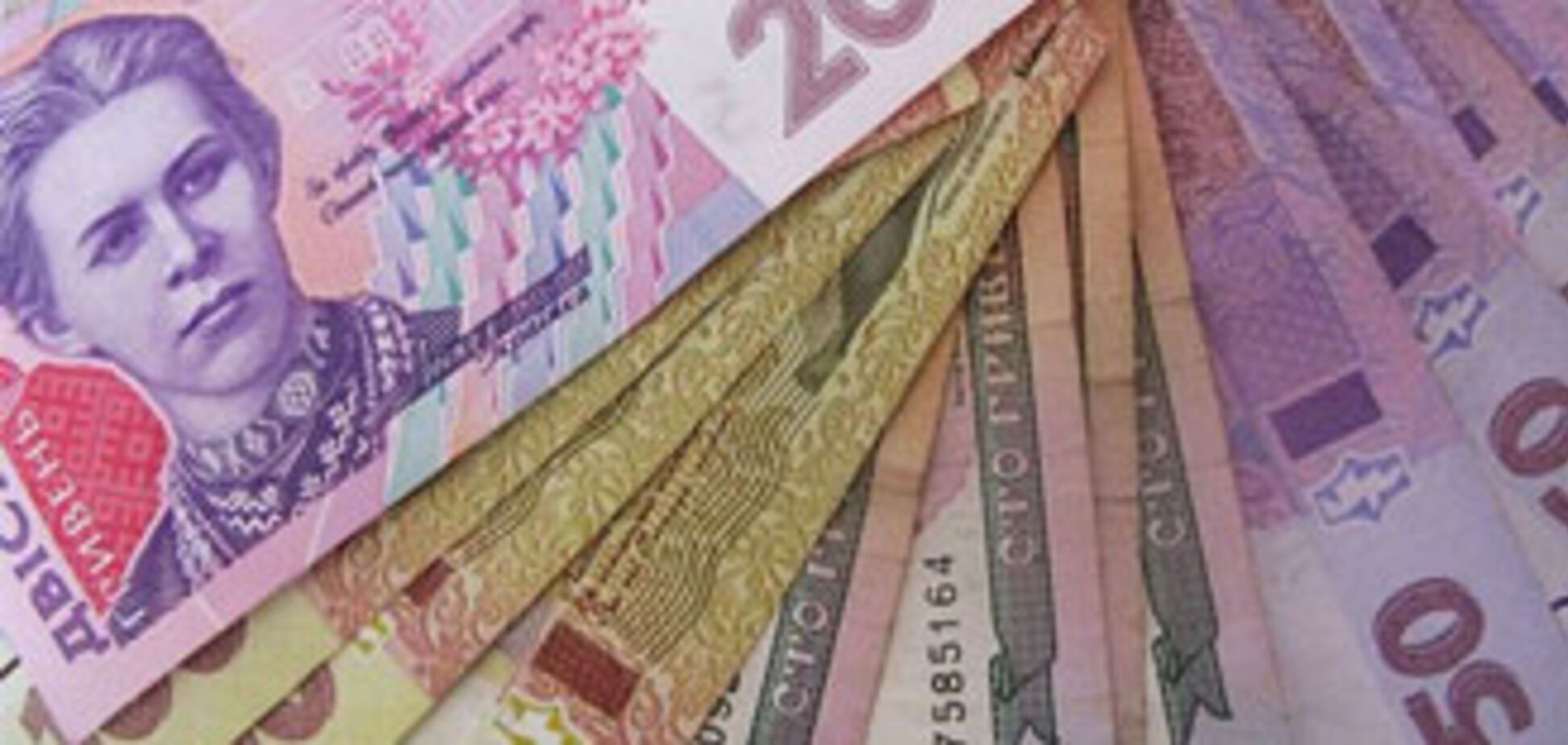 Данилишин не бачить приводу для девальвації гривні