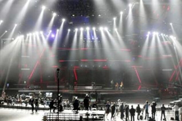 Безрукий піаніст виграв конкурс талантів. ВІДЕО