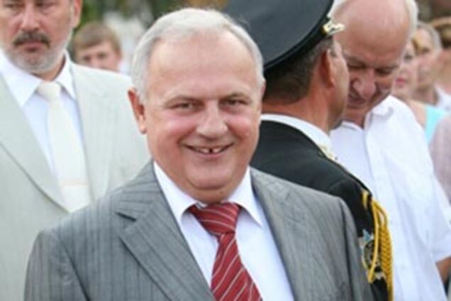 Донецький губернатор: можете приходити навіть у негліже