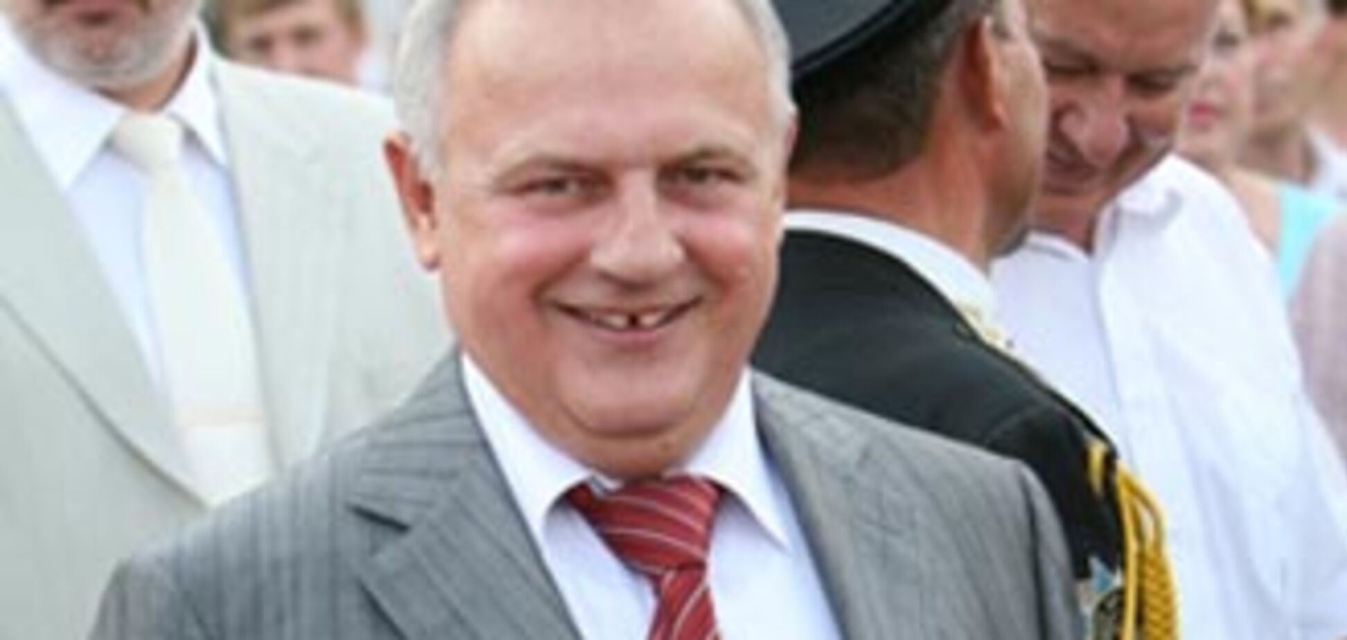 Донецький губернатор: можете приходити навіть у негліже