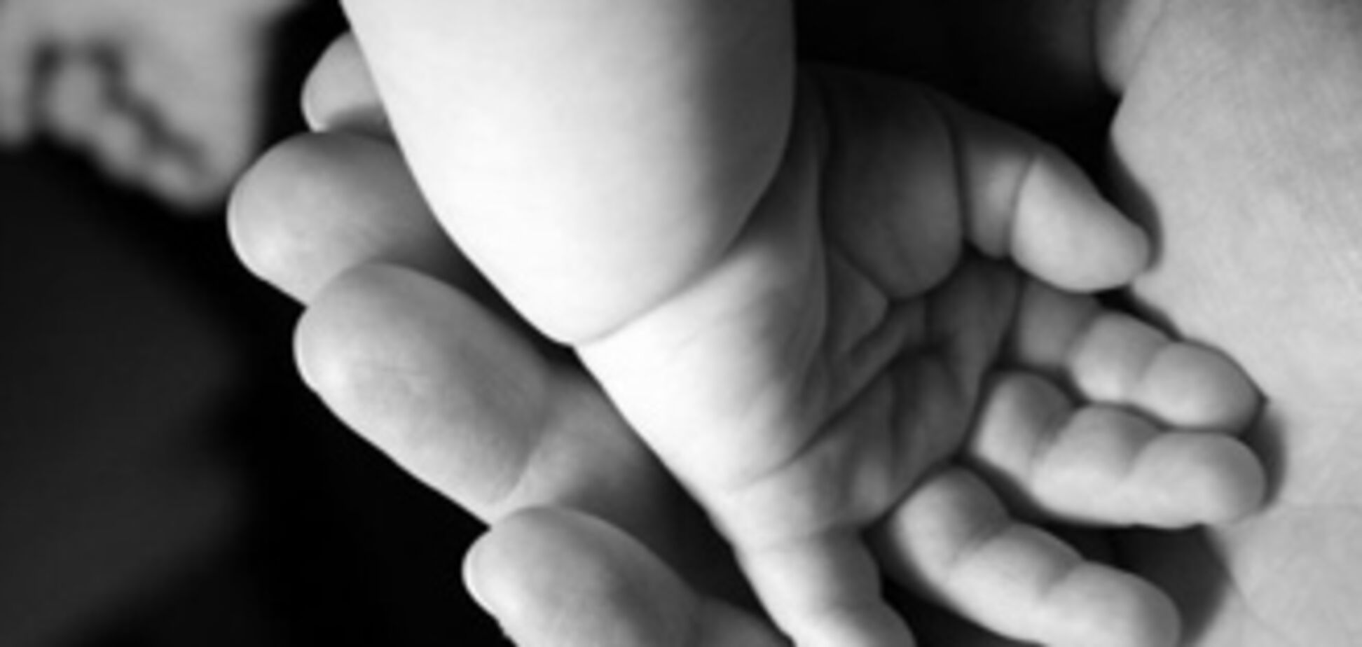 Мати втопила маленьку доньку в гірській річці