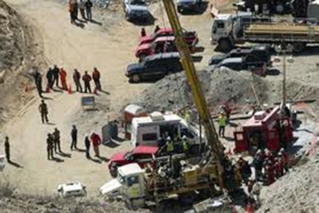 Тим, хто вижив чилійським шахтарям поставлять пам'ятник