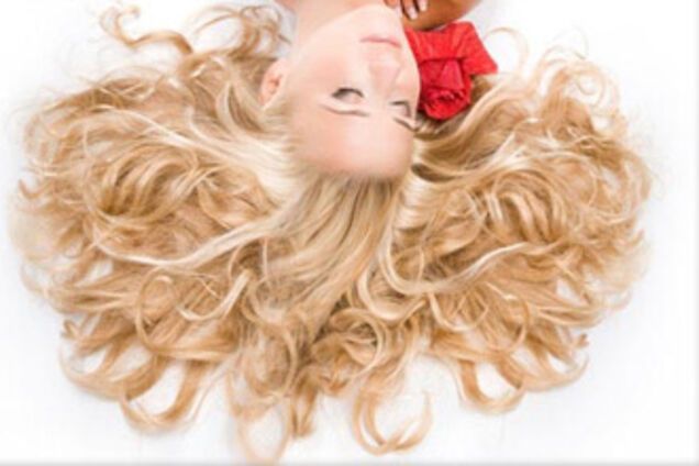 Заради краси жінки готові померти раніше терміну