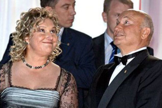 Разоблачение: ТВ России копает под жену Лужкова.ВИДЕО