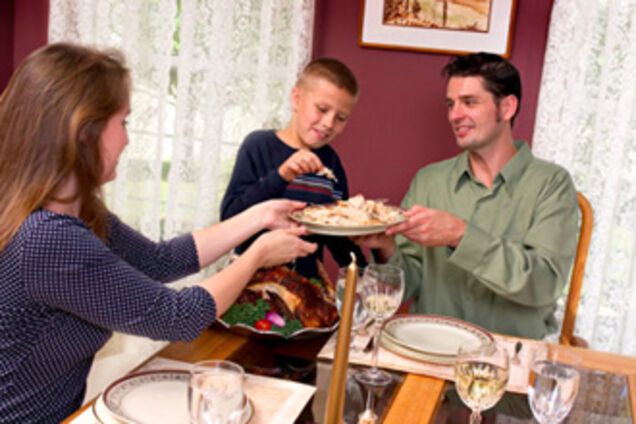 Сімейні обіди - кращий засіб від алкоголізму 