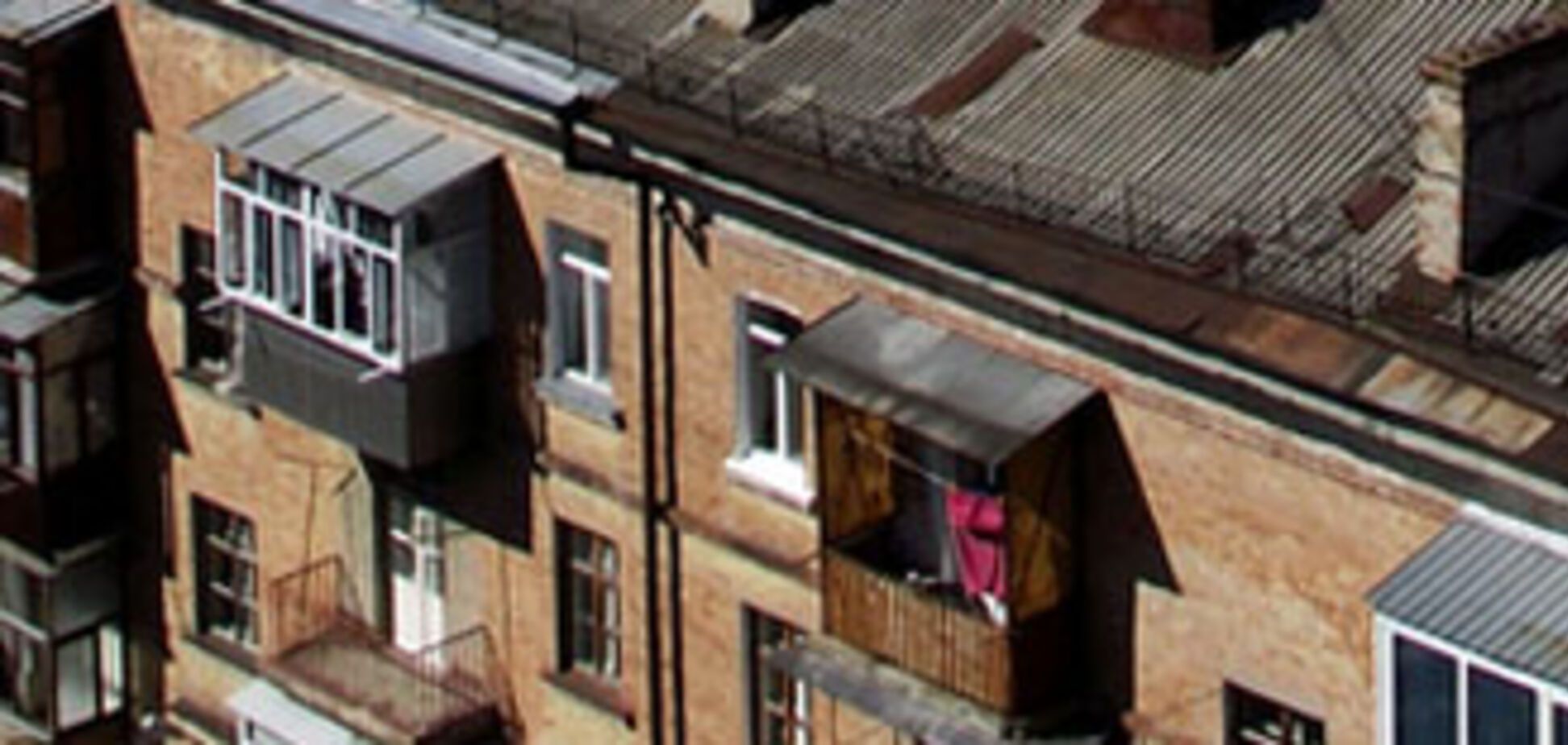 Полтавський школяр вистрибнув з даху п'ятиповерхівки