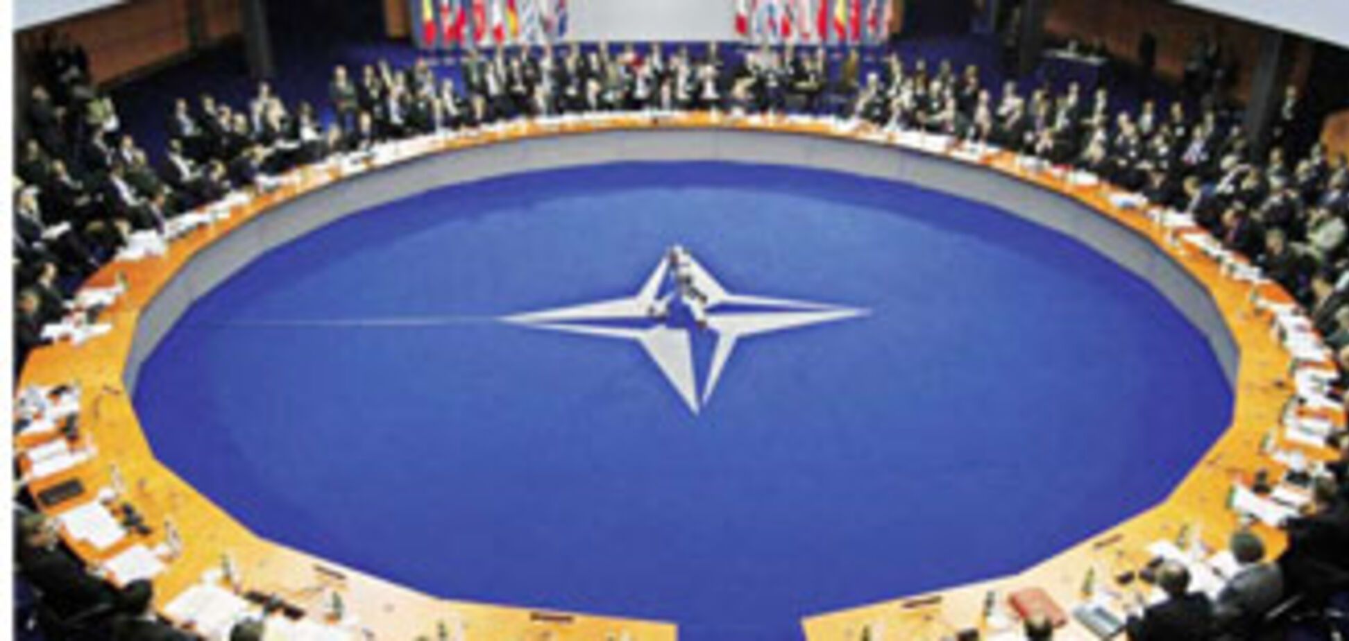 Великобританія має намір залишитися важливим гравцем в НАТО