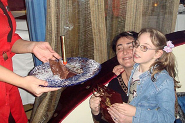 Дочь Лолиты Милявской больна аутизмом