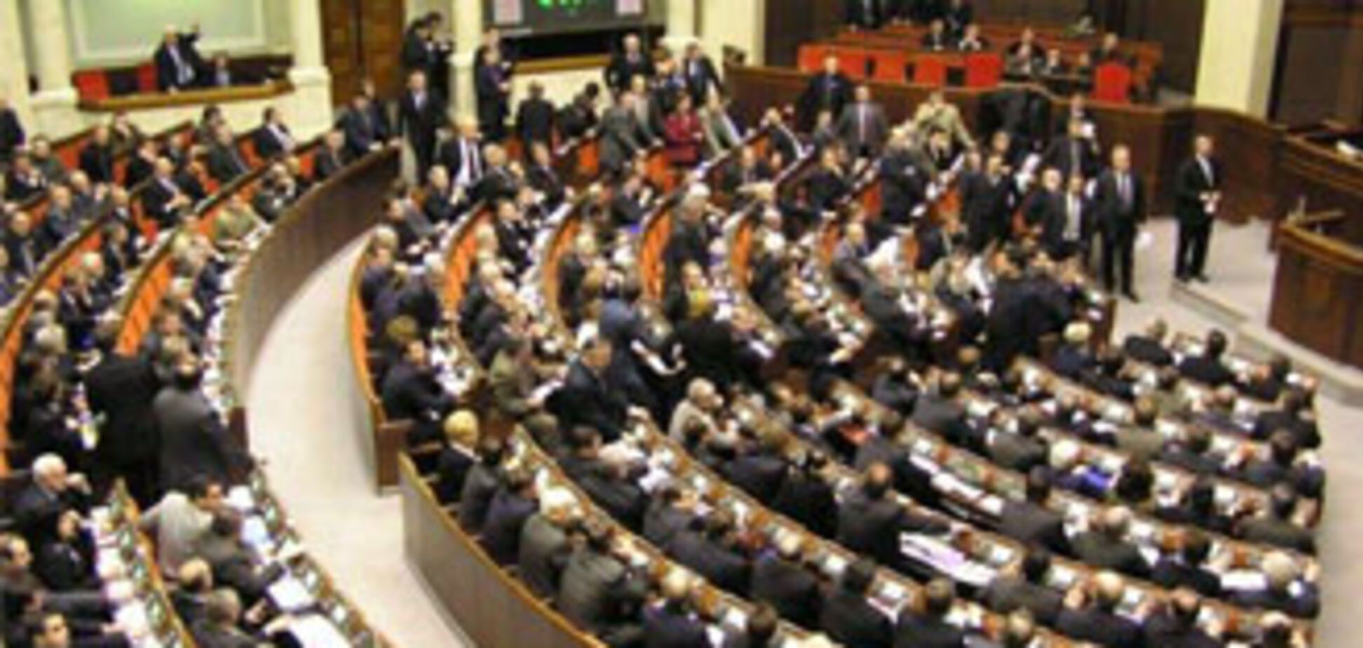 Рада предлагают мораторий на повышение пенсионного возраста