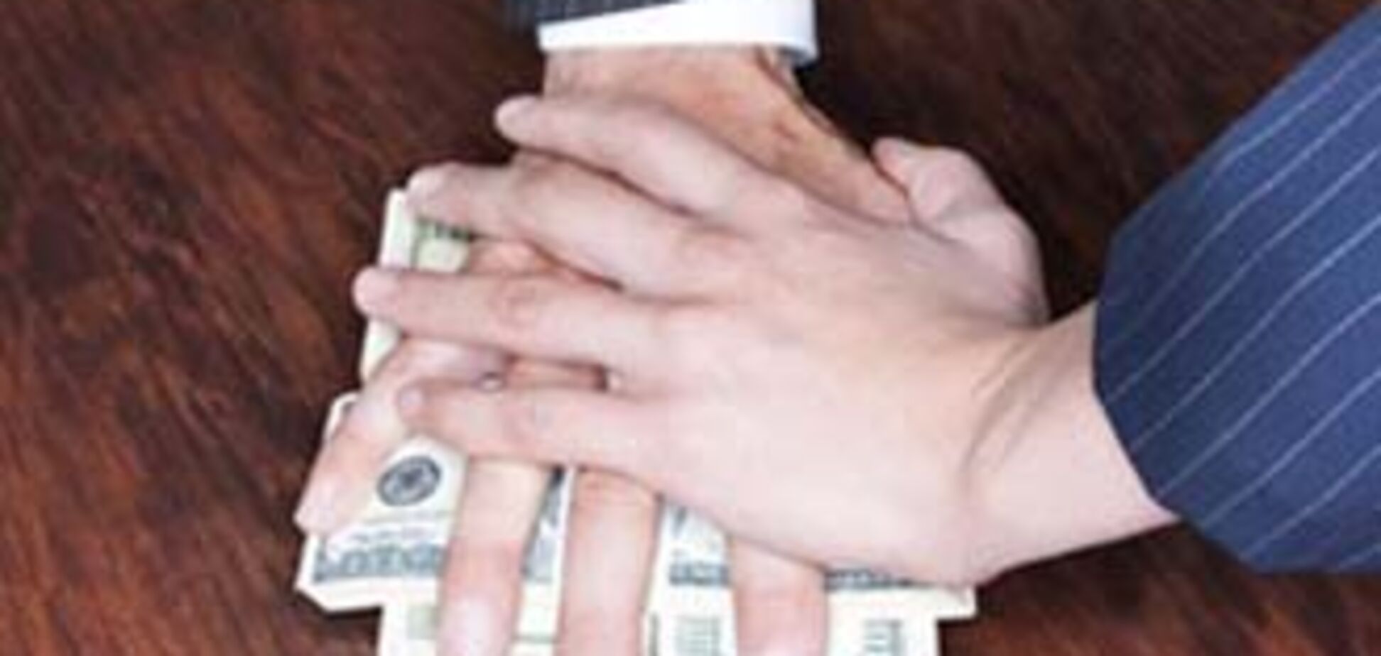 Российкая коррупция сравнялась с таджикской и папуасской