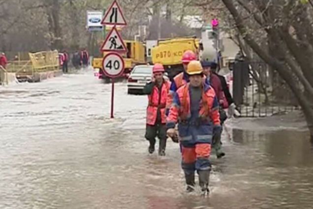 ЧП в Москве: целый квартал ушел под воду