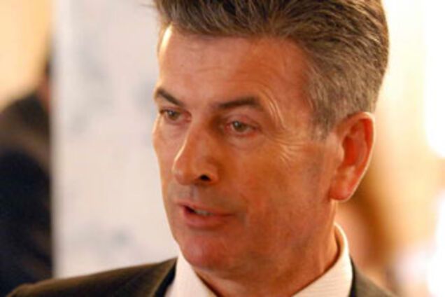 Онопенко не собирается в отставку