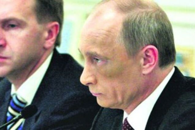 Синяк і похмурий настрій: Путін тільки зробив пластику?