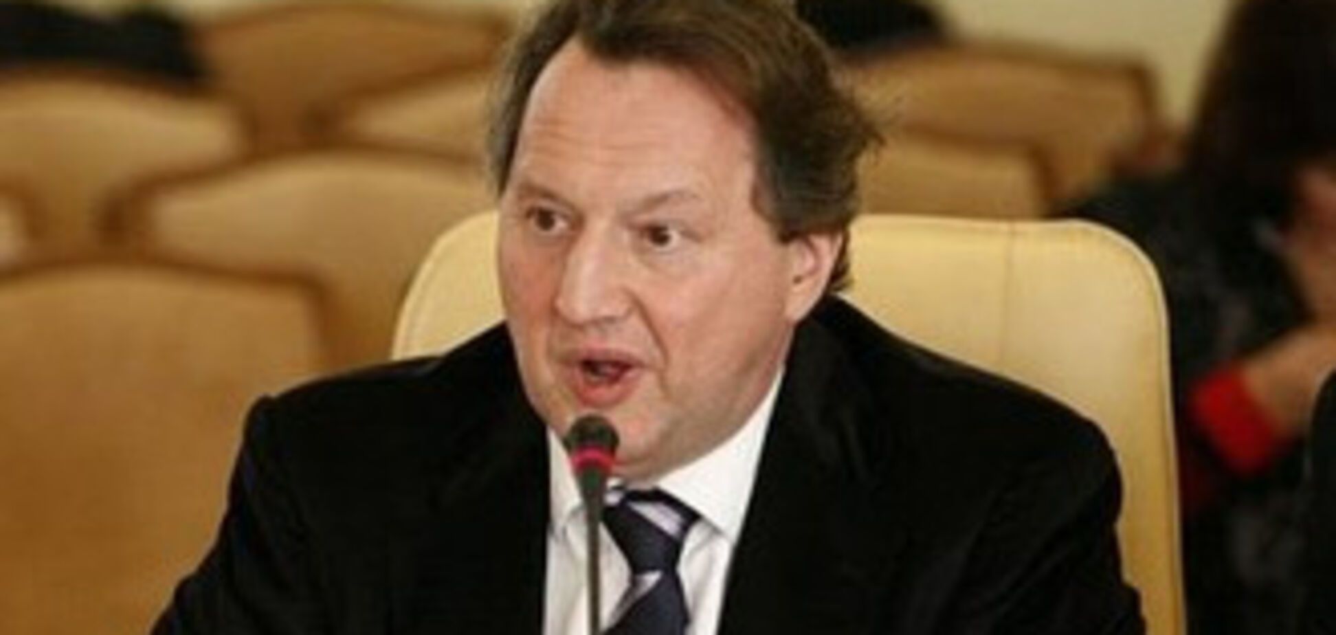 Подчиненного Черновецкого закрыли в камере на 40 человек