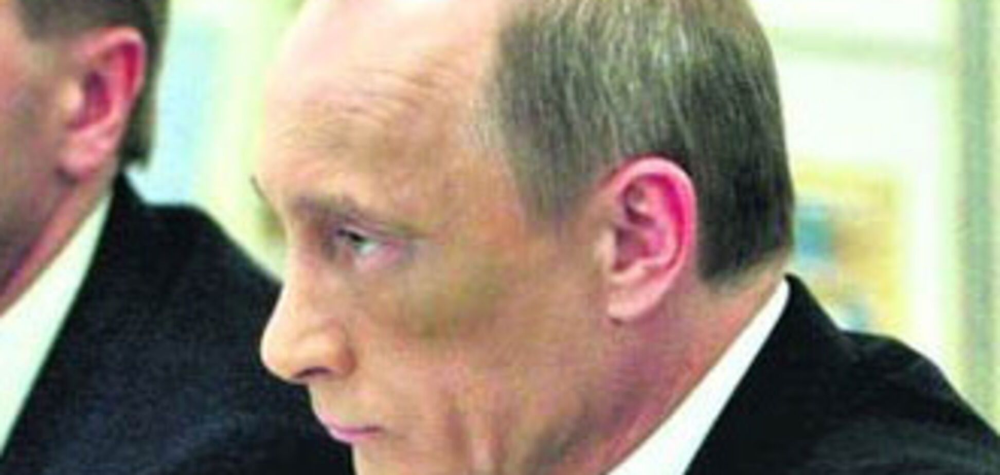 У Путіна на обличчі була не синяк, а наслідки пластики? ФОТО