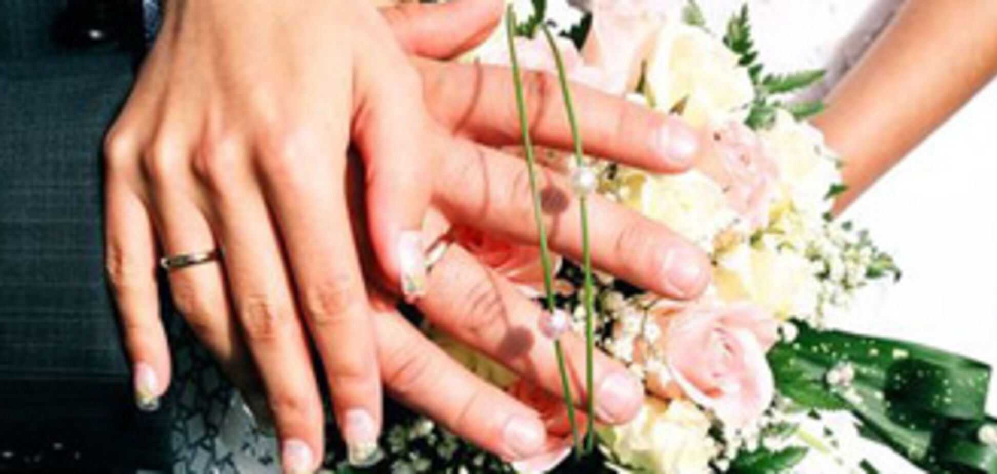 Сайт знакомств для некрасивых людей поженил первую пару