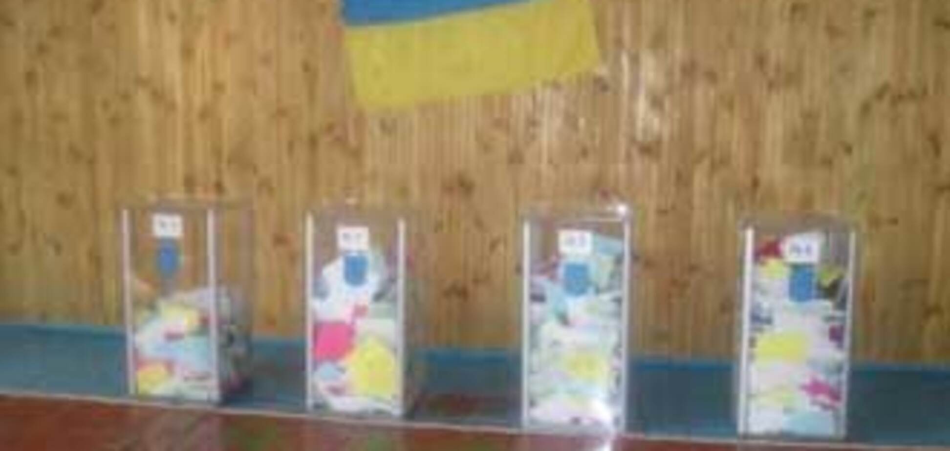 Кабмин: выборы стартовали с задержкой на 69 участках